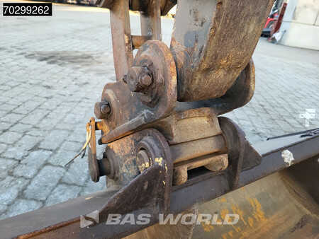 Minibagry 2019 Volvo ECR50 D (13)