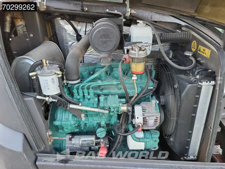 Minibagry 2019 Volvo ECR50 D (17)