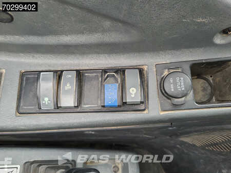 Hjulgraver 2017 Hyundai Robex 55W-9A EPA (40)