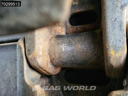 Hydraulic Excavators 2018 Volvo EC220 E L (27)