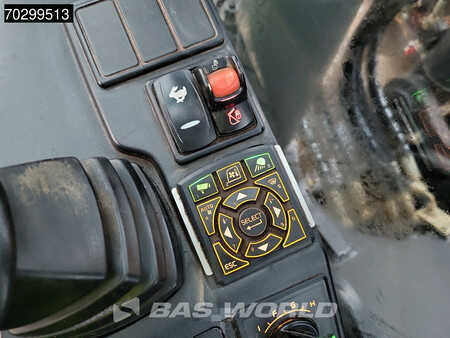 Hydraulic Excavators 2018 Volvo EC220 E L (37)