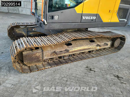 Escavadora de rastos 2017 Volvo EC220 E L (24)