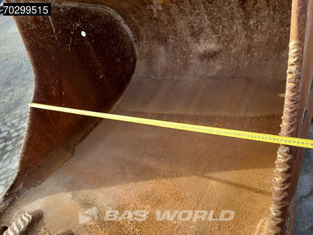 Beltegraver 2017 Volvo EC300 E L (14)