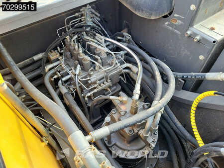 Beltegraver 2017 Volvo EC300 E L (19)