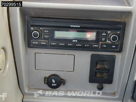 Beltegraver 2017 Volvo EC300 E L (36)