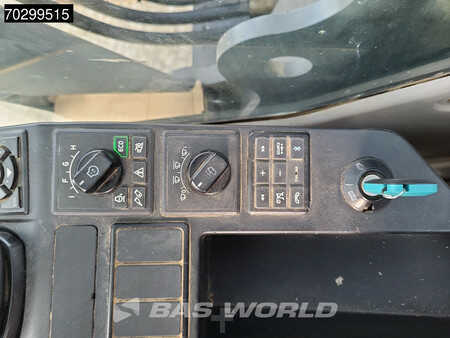 Beltegraver 2017 Volvo EC300 E L (37)