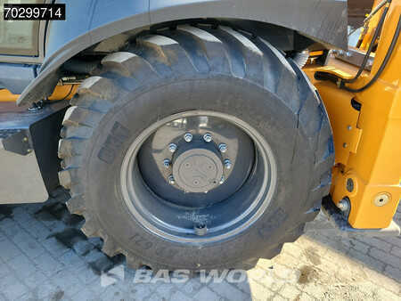 Rigid Backhoe Loader 2025 Case 570SV A/C - 4WD - 4-1 BUCKET - TELESCOPIC STICK (37)