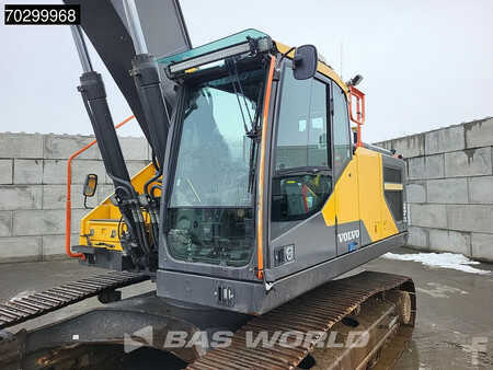 Pelles sur chenilles 2019 Volvo EC300 E L (10)