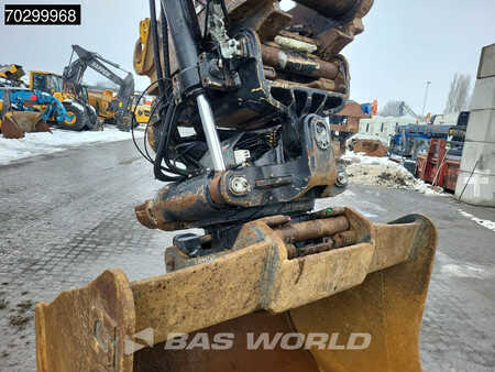 Pelles sur chenilles 2019 Volvo EC300 E L (15)