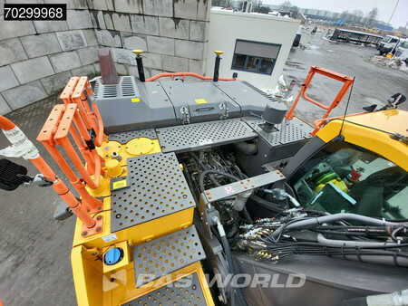 Pelles sur chenilles 2019 Volvo EC300 E L (27)