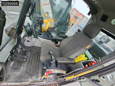 Pelles sur chenilles 2019 Volvo EC300 E L (31)