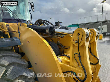 Kolové nakladače 2019 Caterpillar 980 M (12)