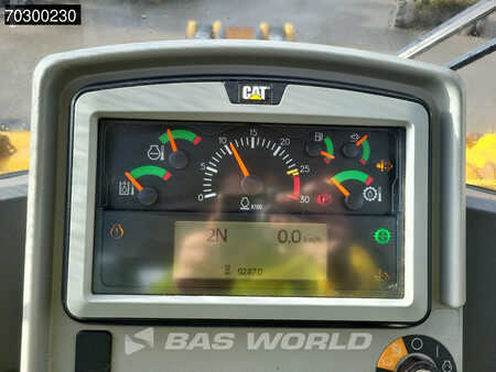 Kolové nakladače 2019 Caterpillar 980 M (39)