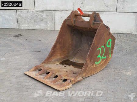 Korečková rýpadla 2017 Komatsu PC210 LC-10 (23)