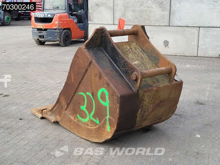 Korečková rýpadla 2017 Komatsu PC210 LC-10 (26)