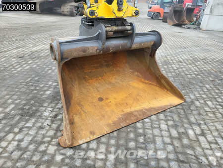 Kettenbagger 2017 Caterpillar 326 F L (15)