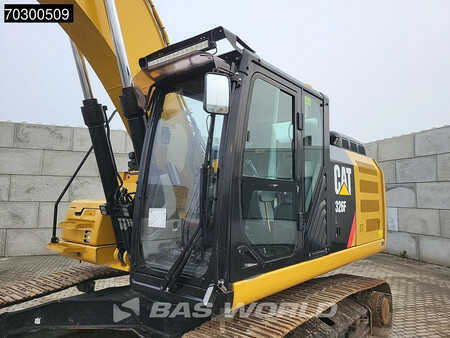 Kettenbagger 2017 Caterpillar 326 F L (37)