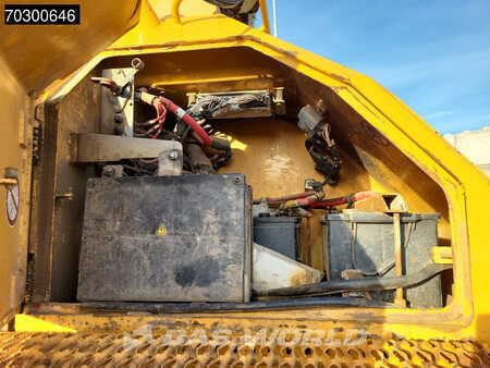 Bulldozers 2010 Liebherr PR764 53 Ton (NOT D9 T) (21)