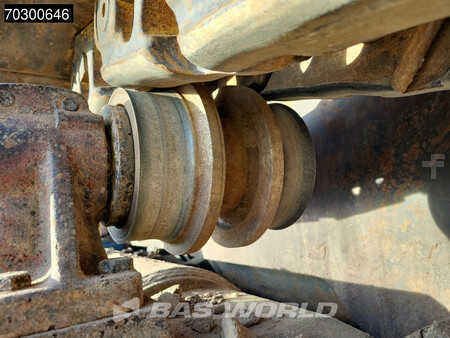 Bulldozers 2010 Liebherr PR764 53 Ton (NOT D9 T) (32)