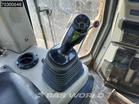 Bulldozers 2010 Liebherr PR764 53 Ton (NOT D9 T) (36)