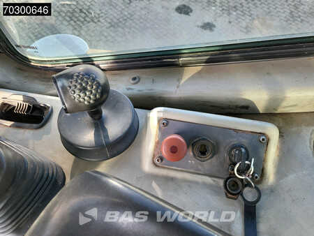 Bulldozers 2010 Liebherr PR764 53 Ton (NOT D9 T) (38)