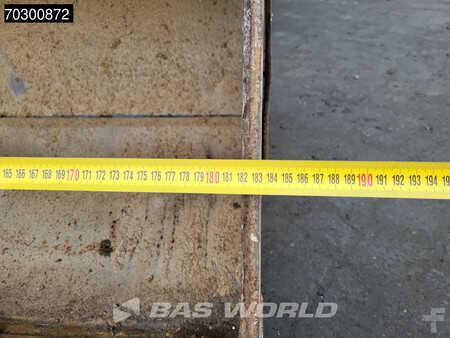 Pyöräkuormaajat 2017 Yanmar TL80 4-1 Buckets + Forks (22)