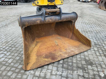 Hydraulic Excavators 2019 Volvo EC300 E L (12)