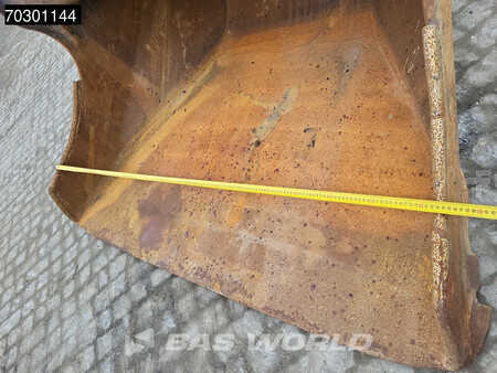 Hydraulic Excavators 2019 Volvo EC300 E L (13)