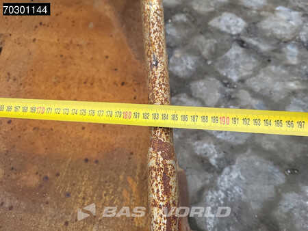 Hydraulic Excavators 2019 Volvo EC300 E L (14)