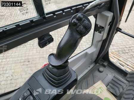 Hydraulic Excavators 2019 Volvo EC300 E L (31)