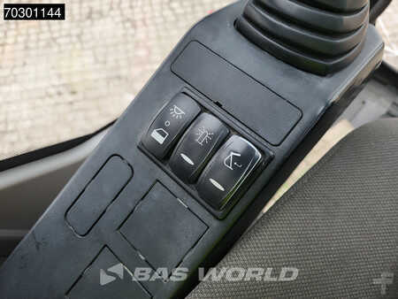 Hydraulic Excavators 2019 Volvo EC300 E L (39)