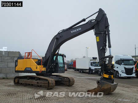 Hydraulic Excavators 2019 Volvo EC300 E L (6)