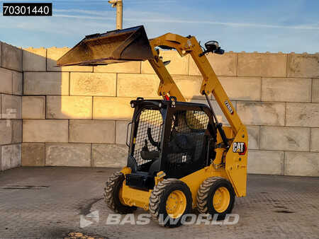 Hjullastare 2022 Caterpillar 226 D3 (2)