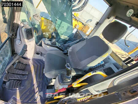 Hydraulic Excavators 2013 Volvo ECR305 C L (33)