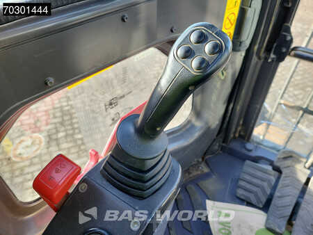 Hydraulic Excavators 2013 Volvo ECR305 C L (34)