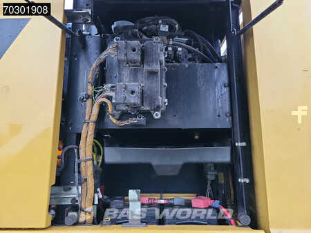 Mobil grävmaskin 2016 Caterpillar M318 F (21)