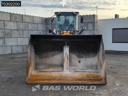 Kolové nakladače 2013 Liebherr L538 High Tip Bucket (11)