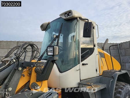 Kolové nakladače 2013 Liebherr L538 High Tip Bucket (26)