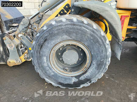 Kolové nakladače 2013 Liebherr L538 High Tip Bucket (28)