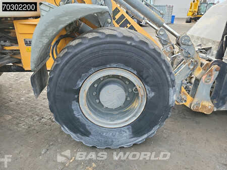 Kolové nakladače 2013 Liebherr L538 High Tip Bucket (31)