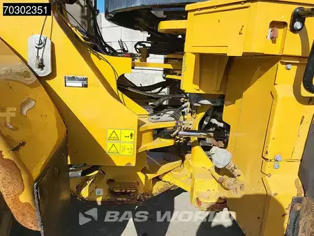 Ładowarki kołowe 2011 Caterpillar 972 K (14)