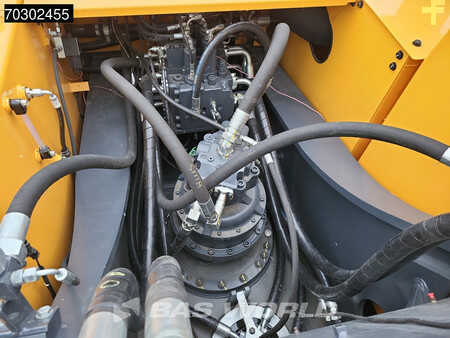 Koparki gąsienicowe 2025 Hyundai R340 L New (18)