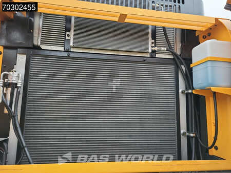 Koparki gąsienicowe 2025 Hyundai R340 L New (21)