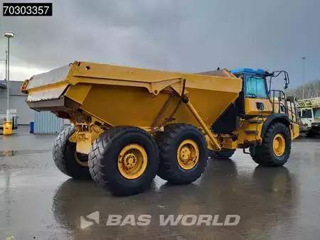 Nivelohjatut dumpperit 2016 Bell B30 E (11)