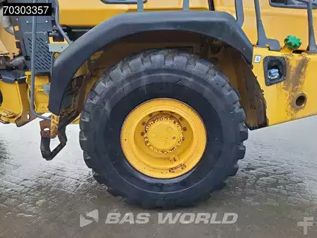 Nivelohjatut dumpperit 2016 Bell B30 E (19)