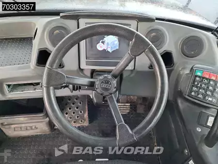 Nivelohjatut dumpperit 2016 Bell B30 E (25)