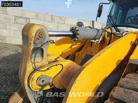 Chargeuse sur pneus 2018 Liebherr L576 (11)