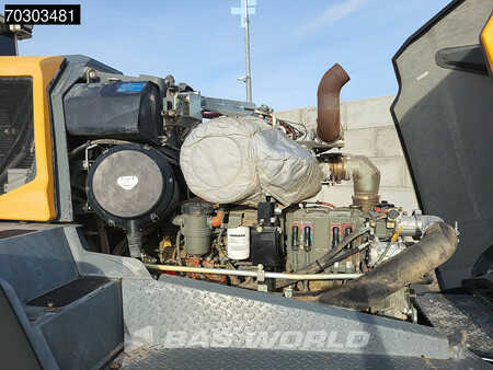 Chargeuse sur pneus 2018 Liebherr L576 (21)