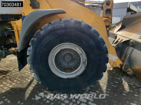 Chargeuse sur pneus 2018 Liebherr L576 (30)