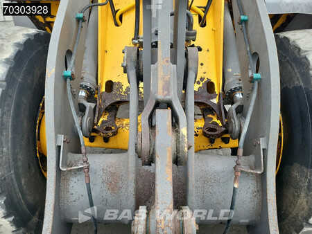 Kerekes rakodó 2003 Volvo L60 E L60E (13)